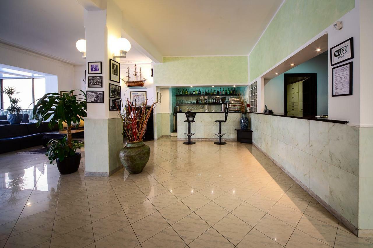Marina Hotel 3*